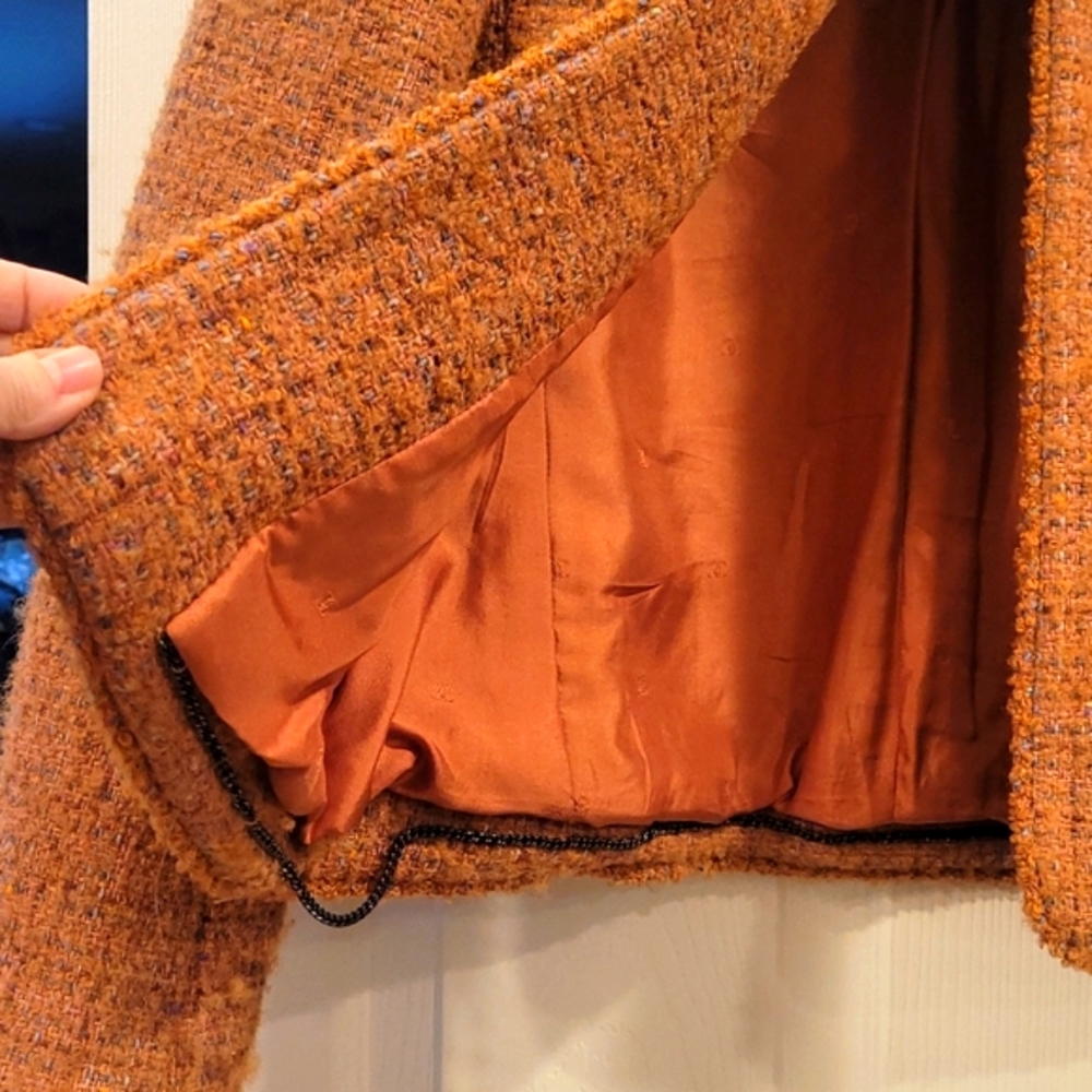 Chanel wool jacket with CC buttons - Picture 9 of 14